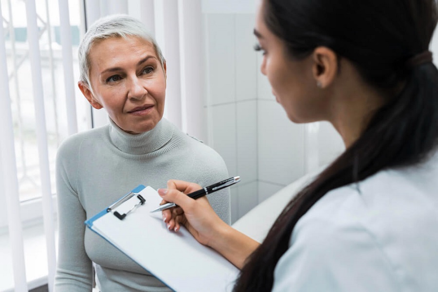 treatment options to manage incontinence during menopause